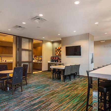 Residence Inn By Marriott Denton Bagian luar foto